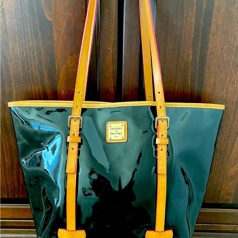 Vintage black patent leather Dooney and Bourke tote
